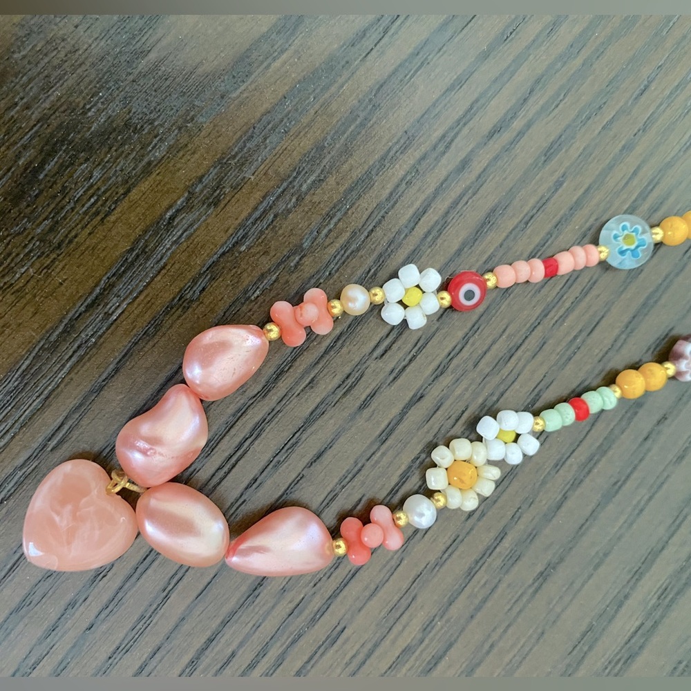Floral necklace